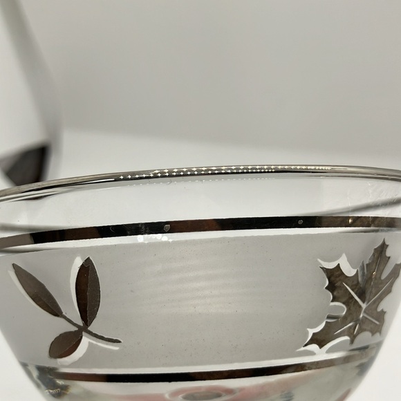 Libbey Silver Leaf Champagne Glasses Set of 2 - Picture 5 of 10